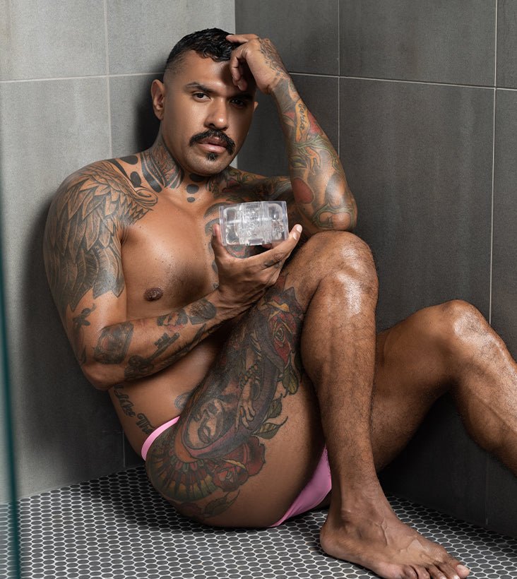 Boomer Banks Quickshot masturbator with mouth and butt